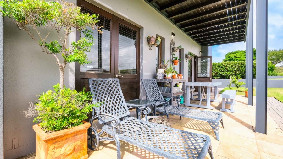 5 Bedroom Property for Sale in Oubaai Western Cape